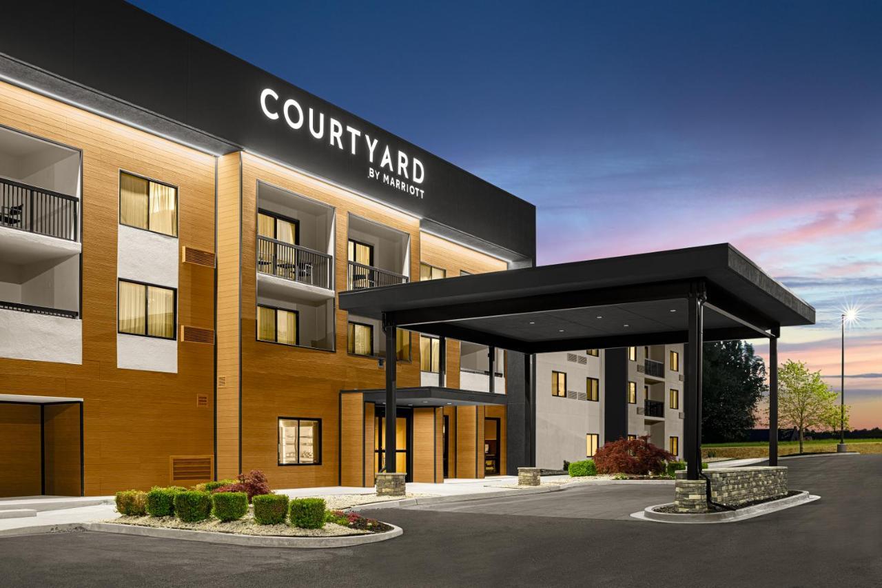 Courtyard Paducah West Hotel Exterior photo