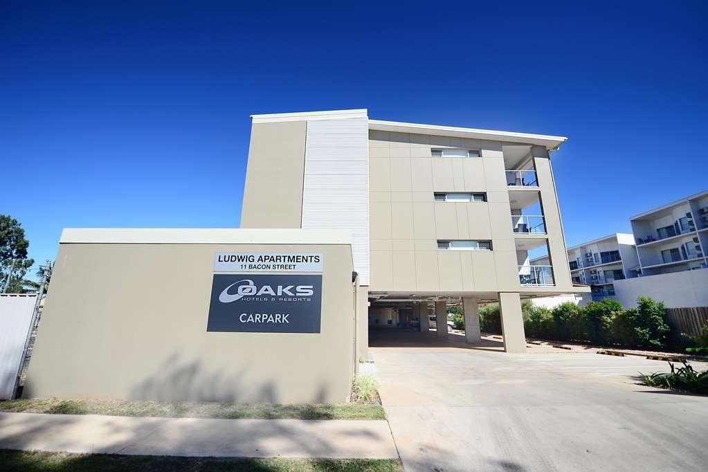 Oaks Moranbah Suites Exterior photo