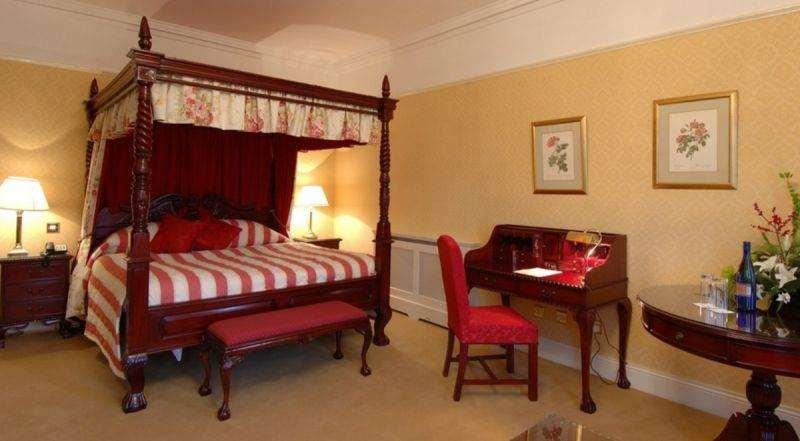 Barberstown Castle Hotel Straffan Room photo