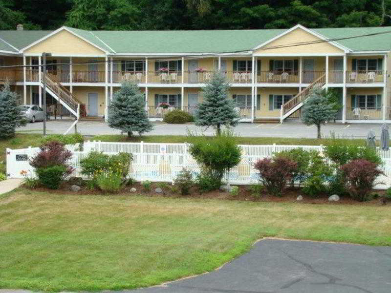 Ludlow Colonial Motel Exterior photo