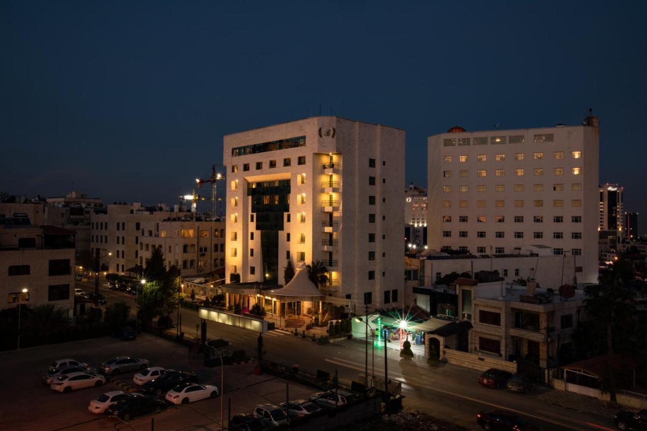 Bristol Hotel Amman Exterior photo