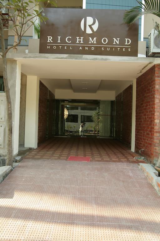 Richmond Hotel & Suites Dhaka Exterior photo