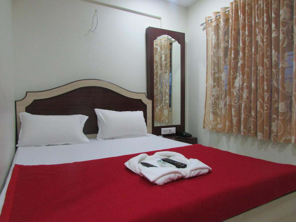 Royal Annex Hotel Mumbai Room photo