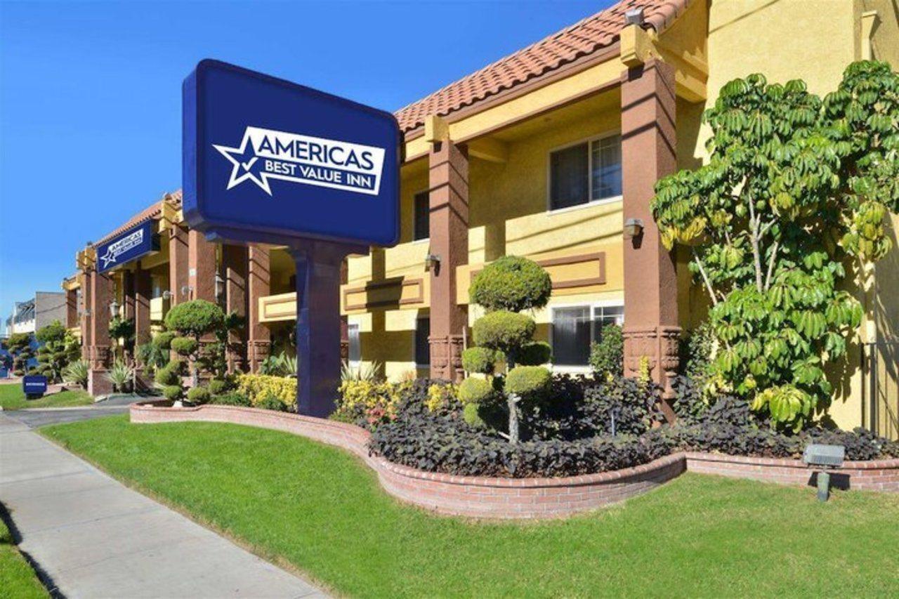 Americas Best Value Inn Torrington, Ct Exterior photo