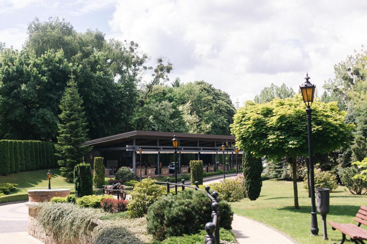 Citadel Inn Gastro Boutique Hotel Lviv Exterior photo