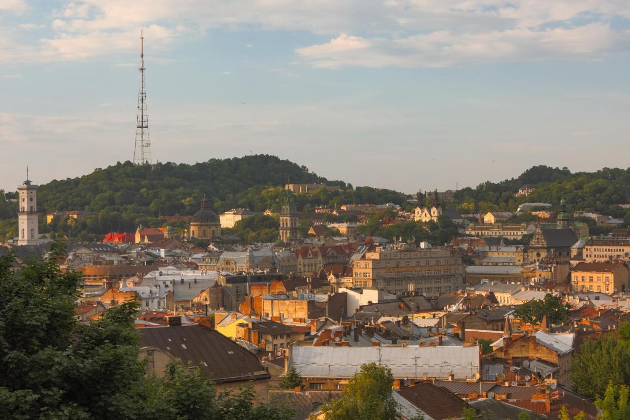 Citadel Inn Gastro Boutique Hotel Lviv Exterior photo