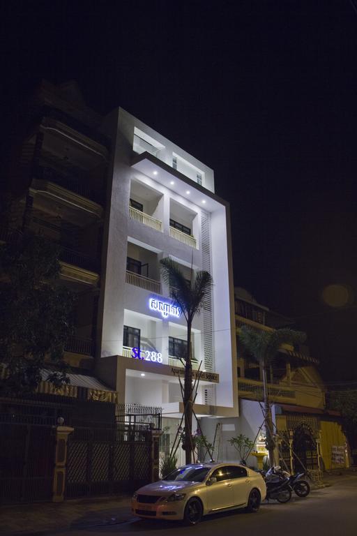 White Residence Hotel & Apartment Phnom Penh Exterior photo