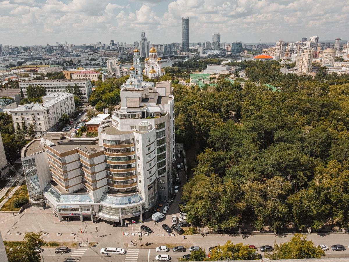 Voznesensky Hotel Ekaterinburg Exterior photo