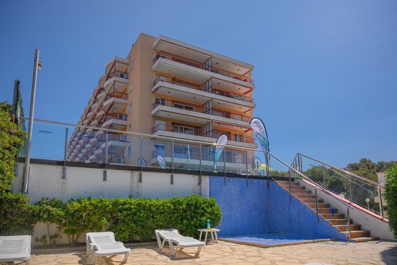 Albatros Family Aparthotel Salou Exterior photo