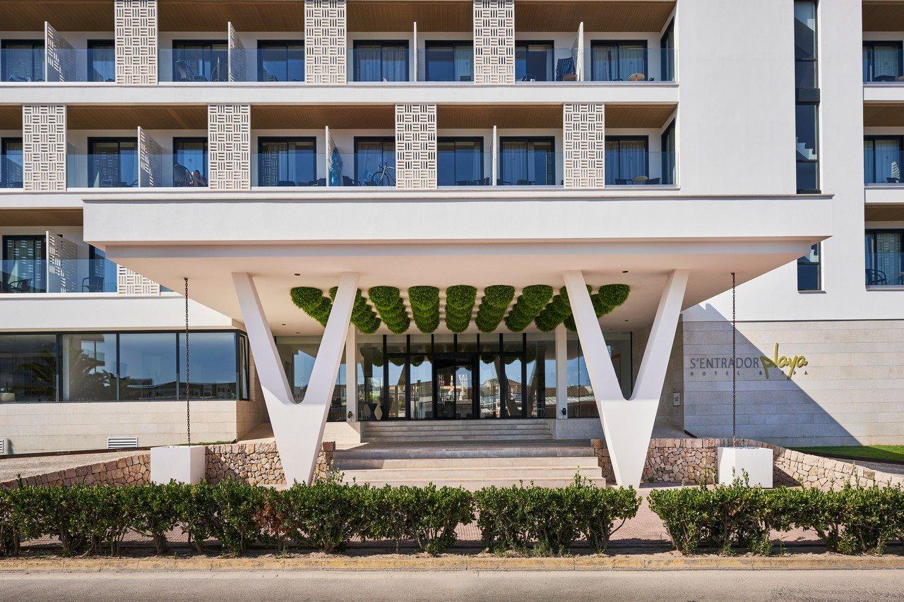 Hotel & Spa S'Entrador Playa Cala Ratjada  Exterior photo