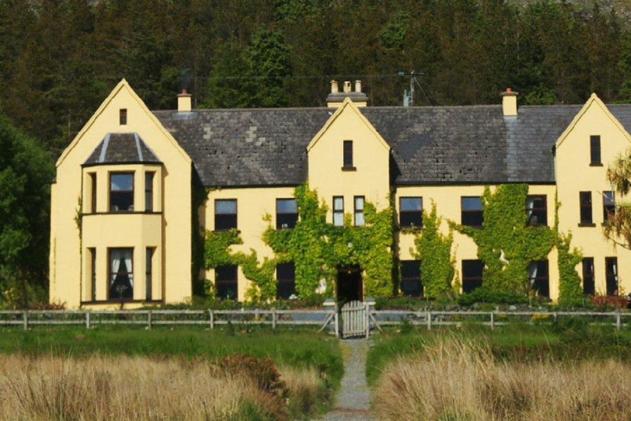 Lough Inagh Lodge Hotel Recess Exterior photo