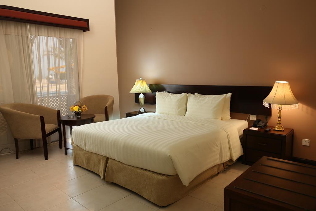 Best Western Hawar Resort Hotel Room photo