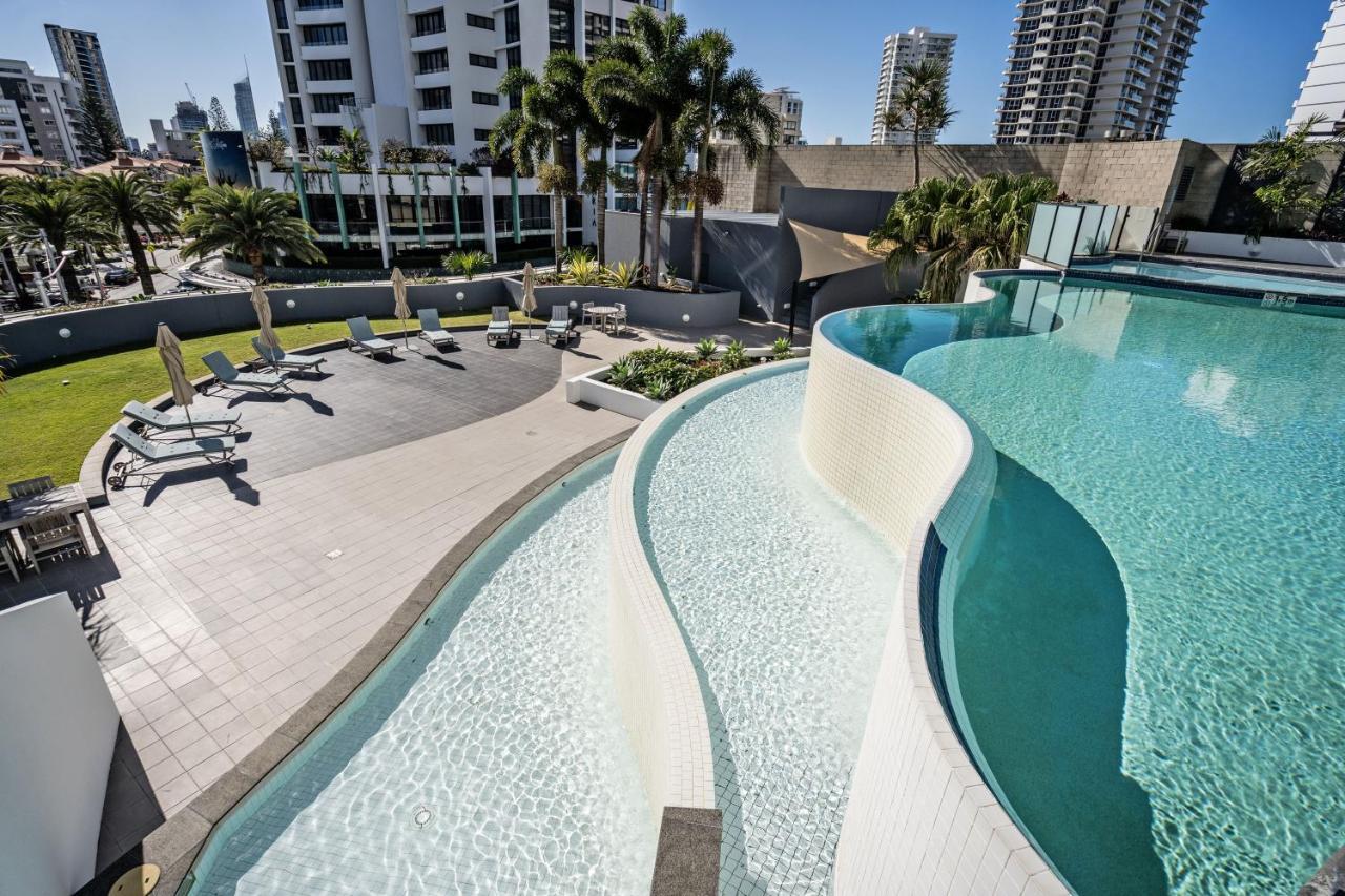 The Wave Resort Gold Coast Exterior photo