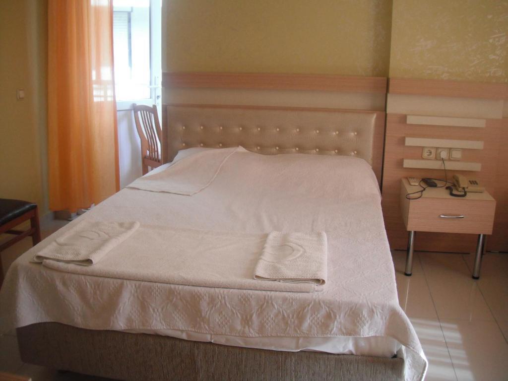Hotel Gunduz Antalya Room photo