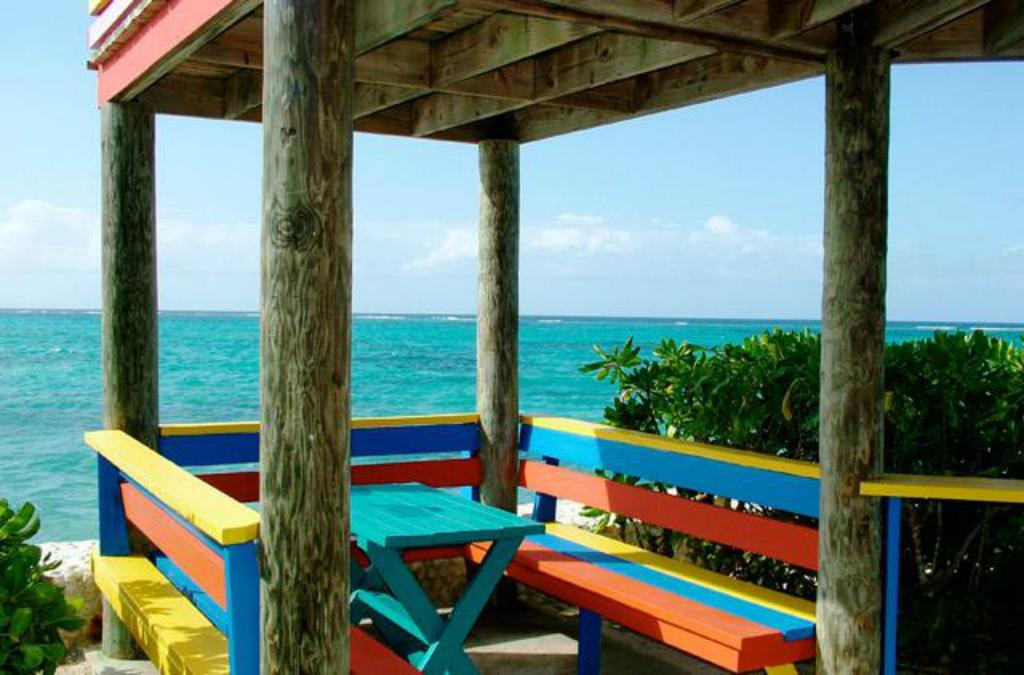 Compass Point Beach Resort Nassau Exterior photo