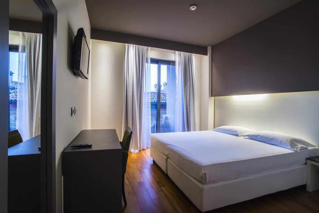 Hotel Mariet Romano di Lombardia Room photo