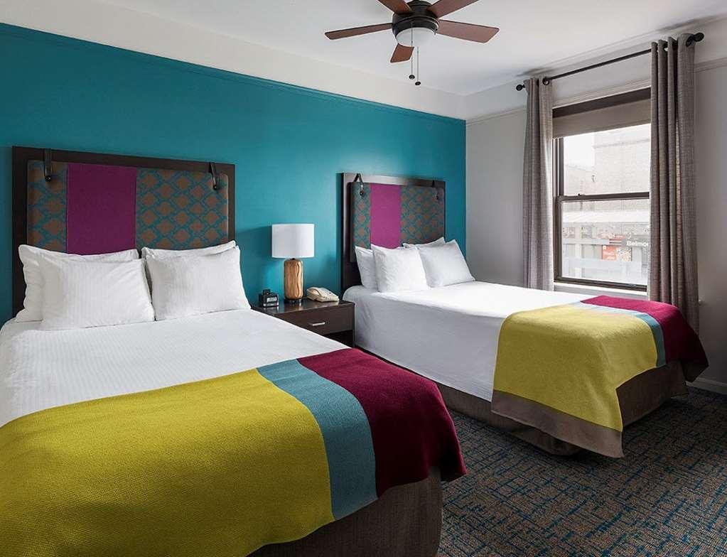 City Suites Hotel Chicago Room photo