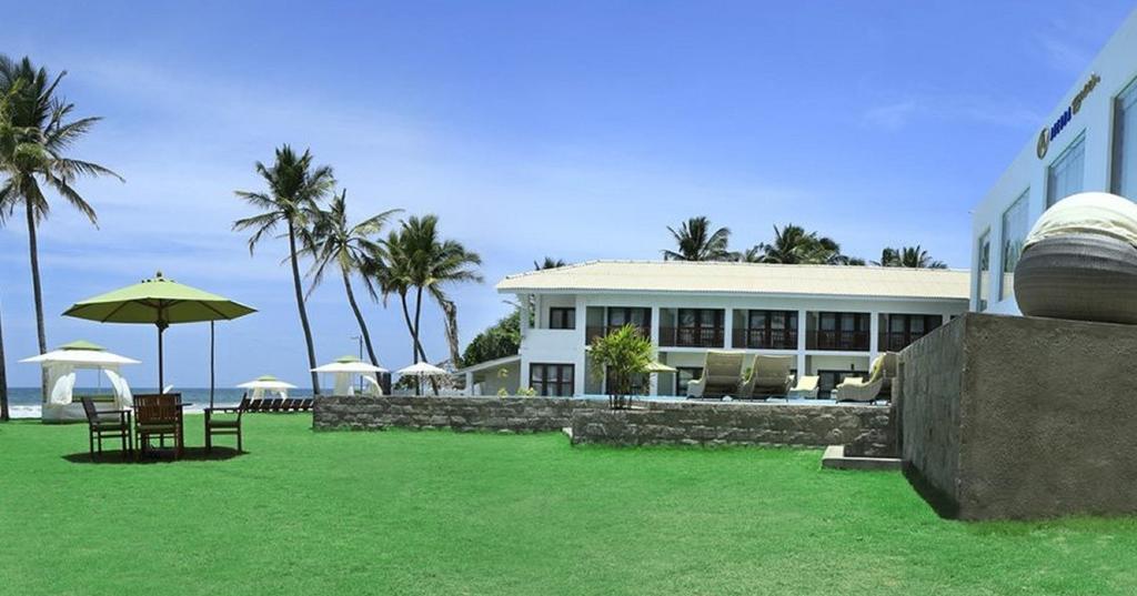 Avenra Beach Hikkaduwa Exterior photo