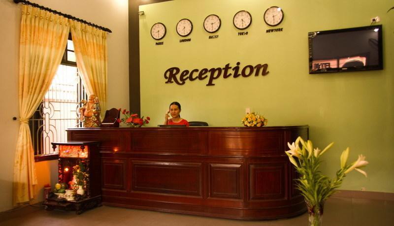 Truong Phu Hotel Hue Exterior photo