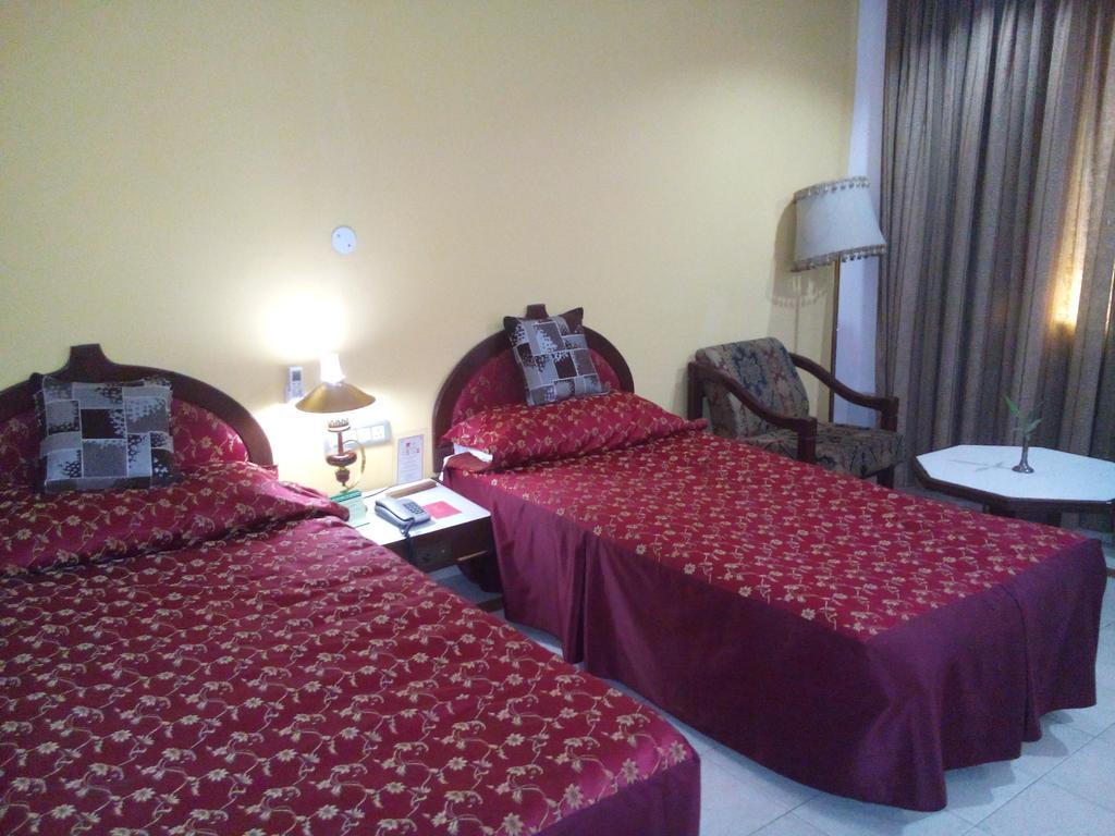 Hotel Ranchi Ashok Room photo