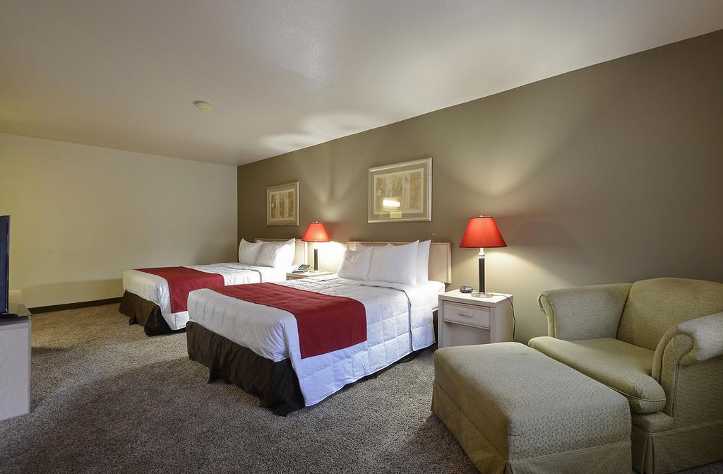 Amco Hotel & Suites- Fort Hood Killeen Room photo