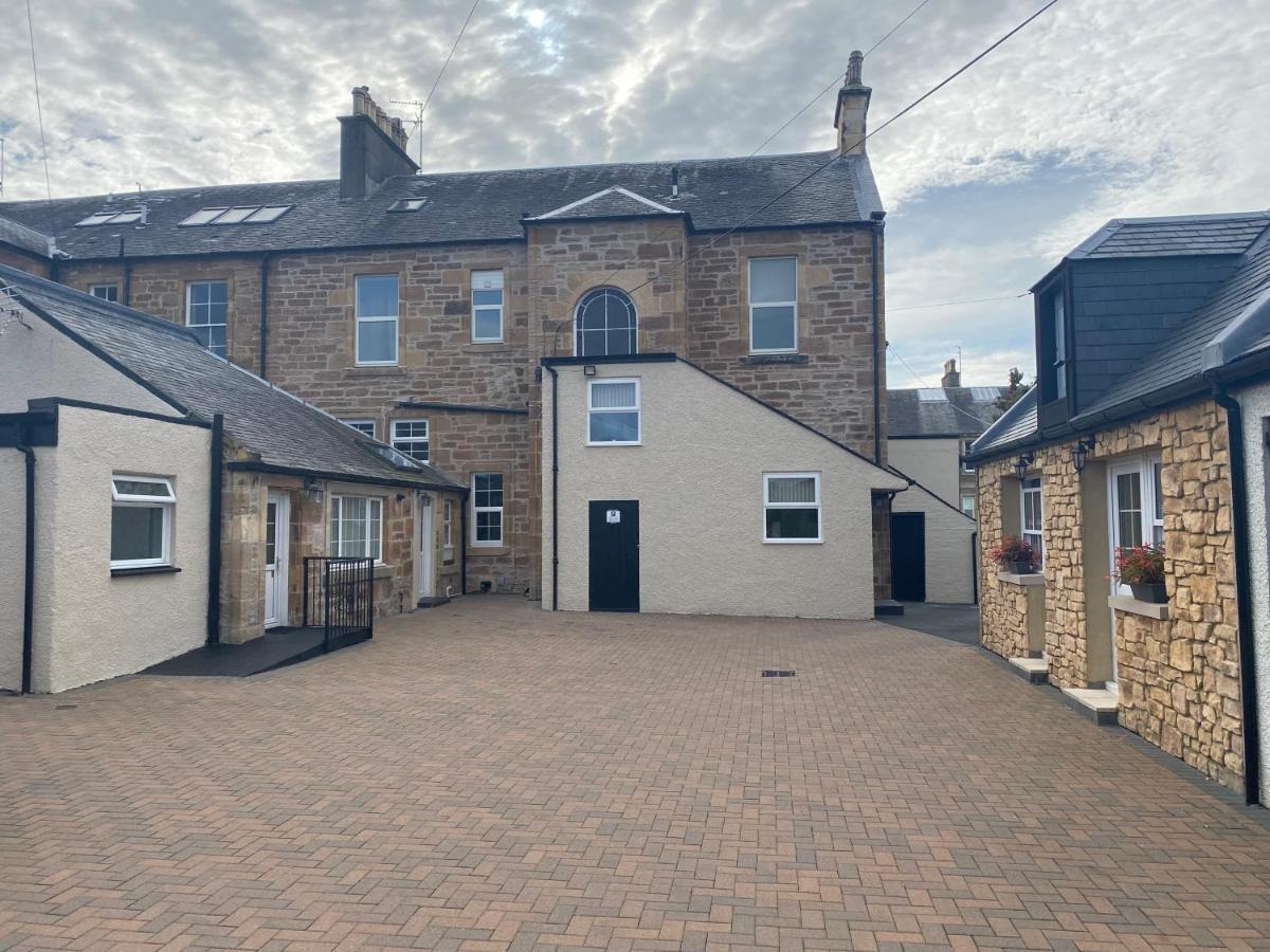 Miller House Courtyard Bed & Breakfast Ayr Exterior photo