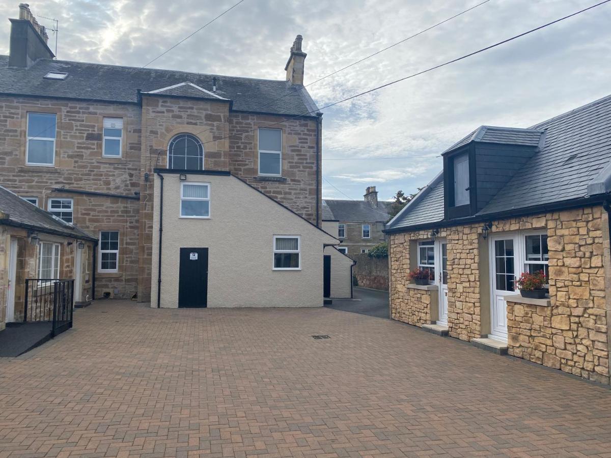 Miller House Courtyard Bed & Breakfast Ayr Exterior photo