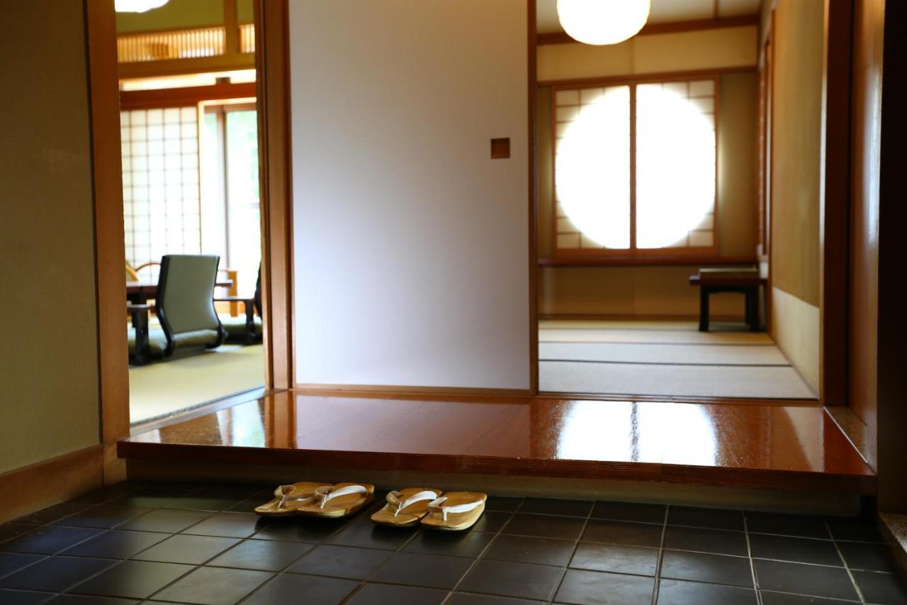 Sansuirou Hotel Yugawara Exterior photo