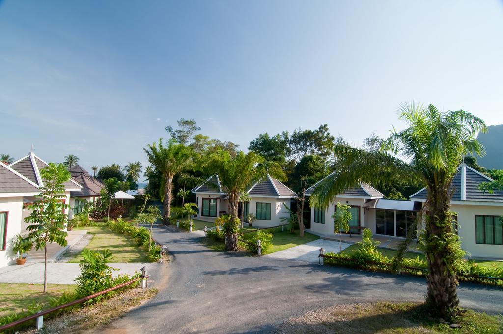 Tropical Delight Resort Ao Nang Exterior photo