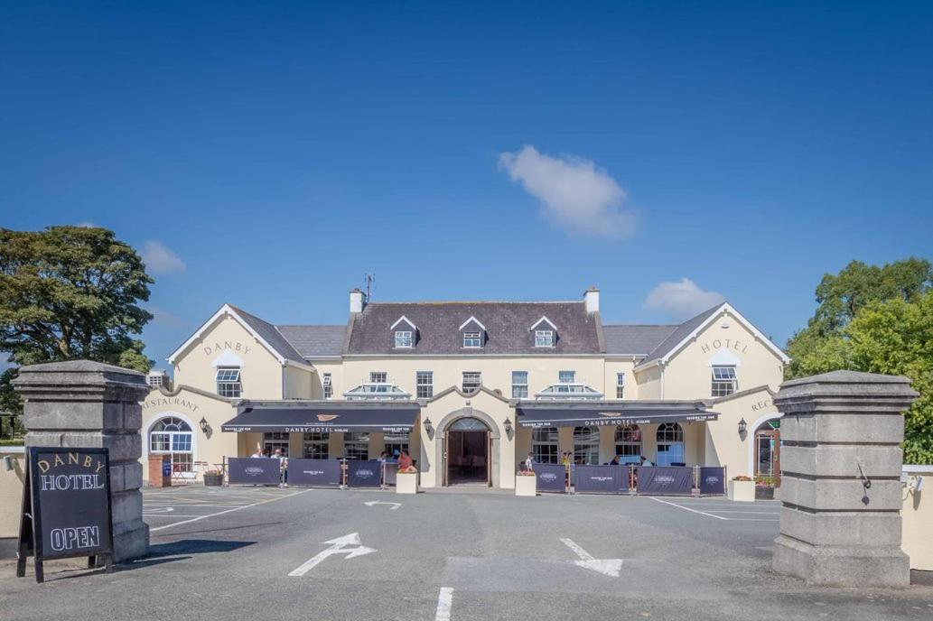 Danby Hotel Wexford Exterior photo