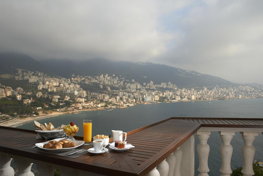 Monte Cassino Hotel Jounieh Exterior photo