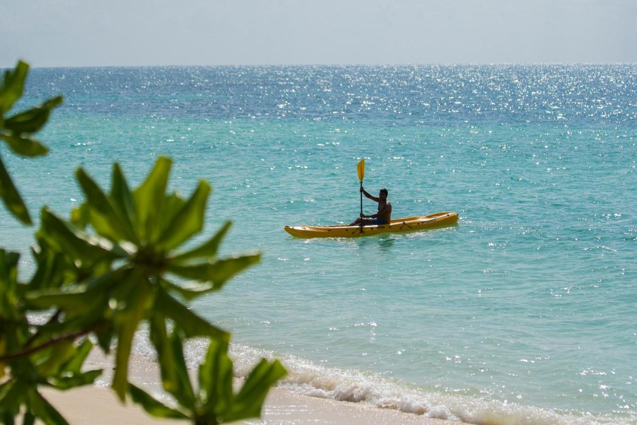 Four Seasons Resort Seychelles At Desroches Island Exterior photo