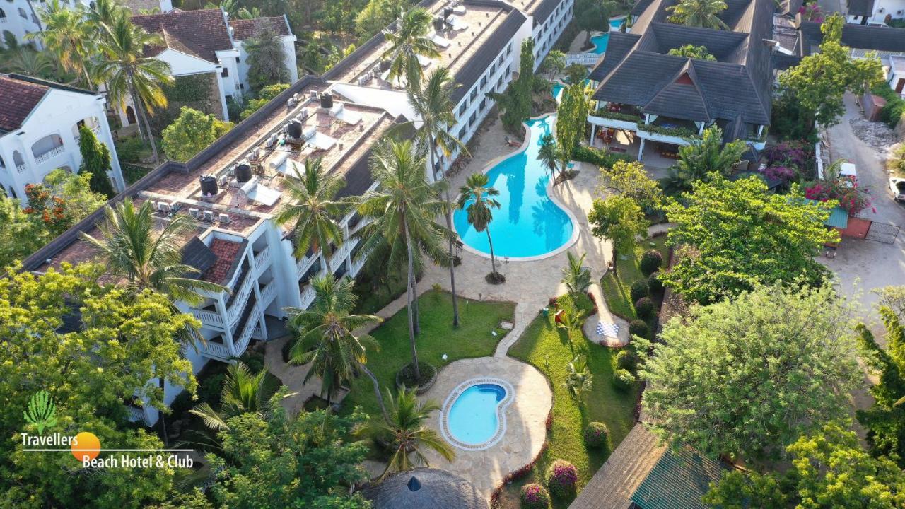 Travellers Beach Hotel Mombasa Exterior photo