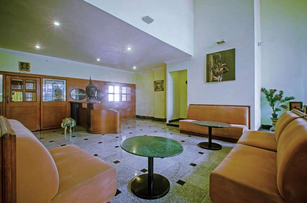 Quality Inn Regency, Nashik Interior photo