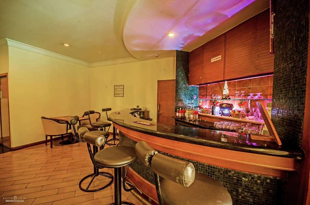 Quality Inn Regency, Nashik Restaurant photo