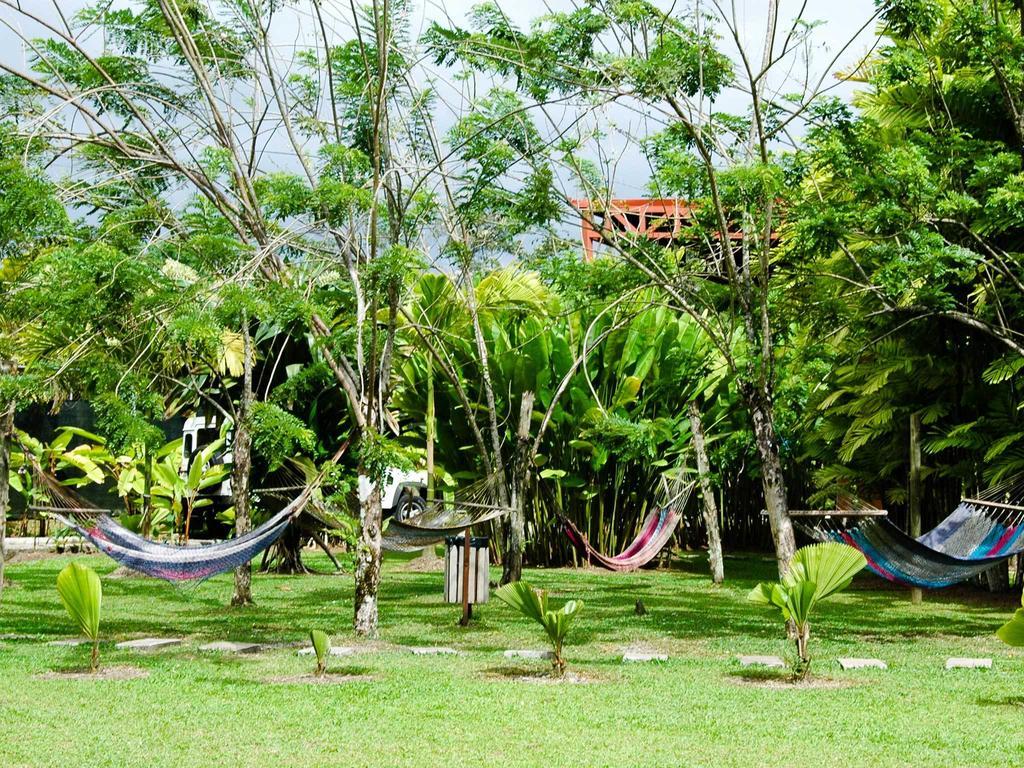 Arenal Backpackers Resort La Fortuna Exterior photo