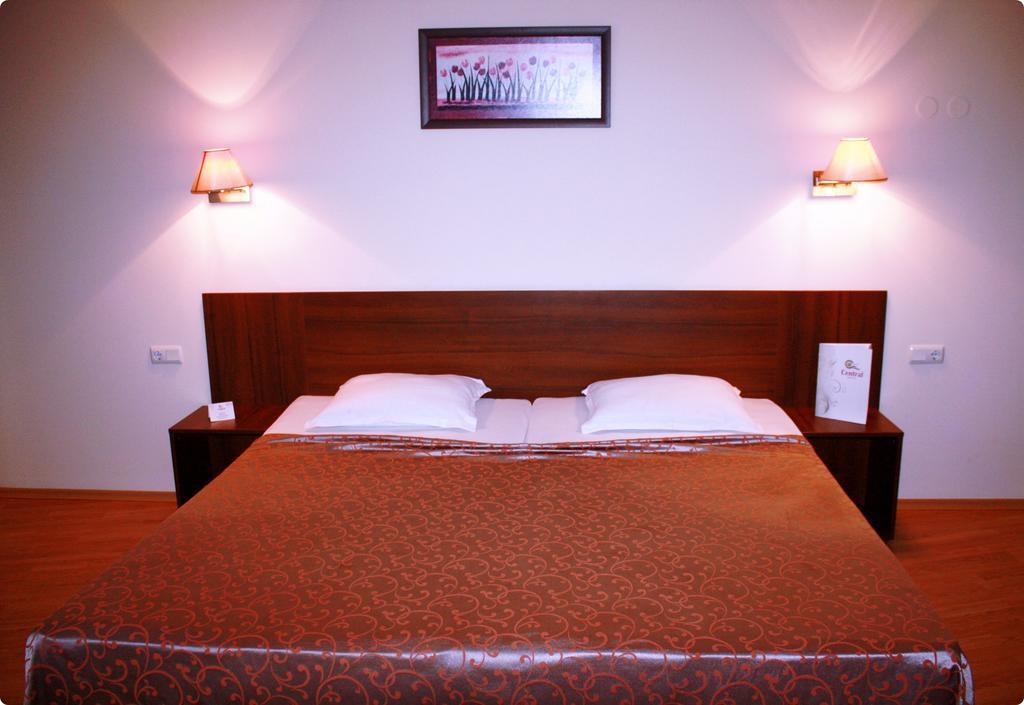 Hotel Central Golden Sands Room photo
