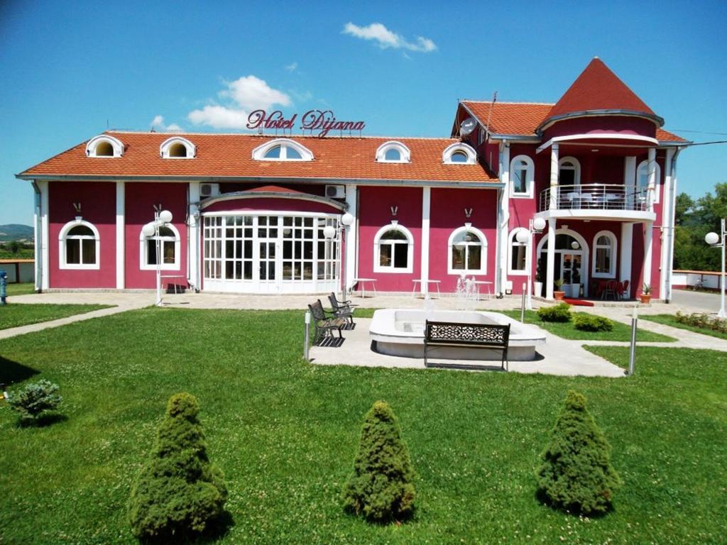 Hotel Dijana Pirot Exterior photo