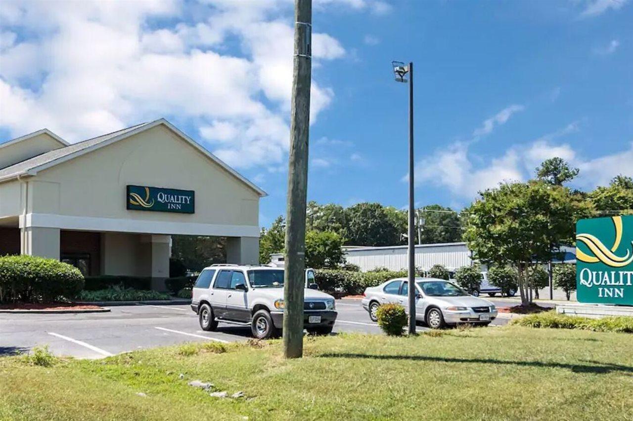 Quality Inn Warsaw Near Rappahannock River Exterior photo