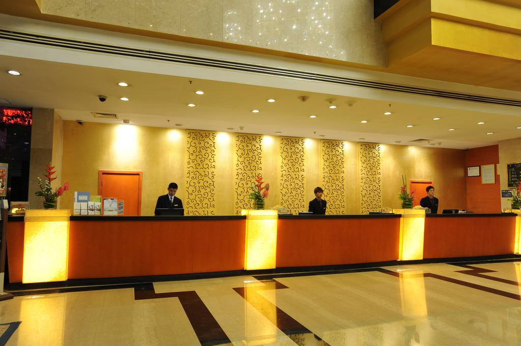 Kunming Jinjiang Hotel Exterior photo