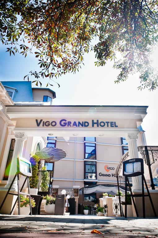 Vigo Grand Hotel Ploiesti Exterior photo