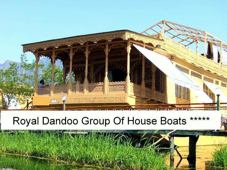 Comfy Royal Dandoo Palace - House Boat Srinagar  Exterior photo