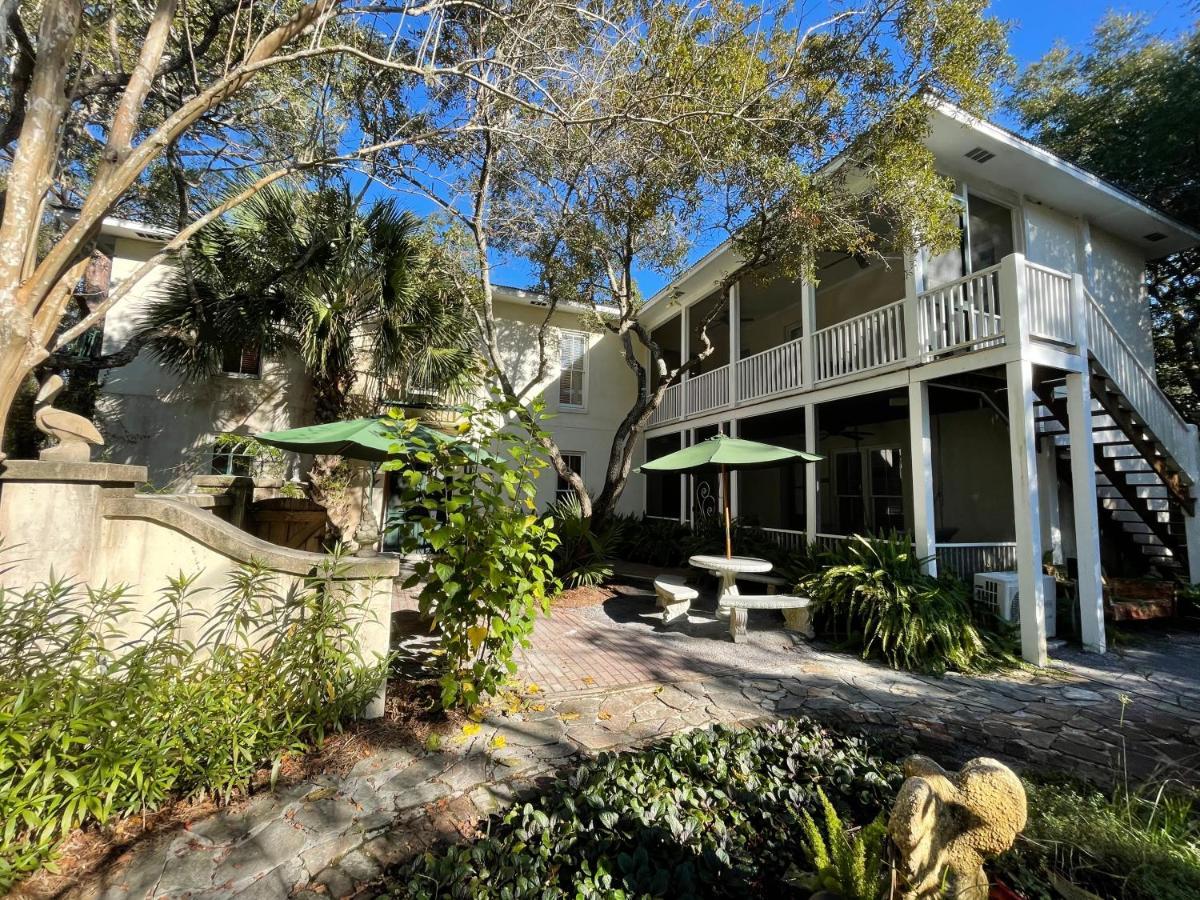 Hibiscus Coffee & Guesthouse Santa Rosa Beach Exterior photo