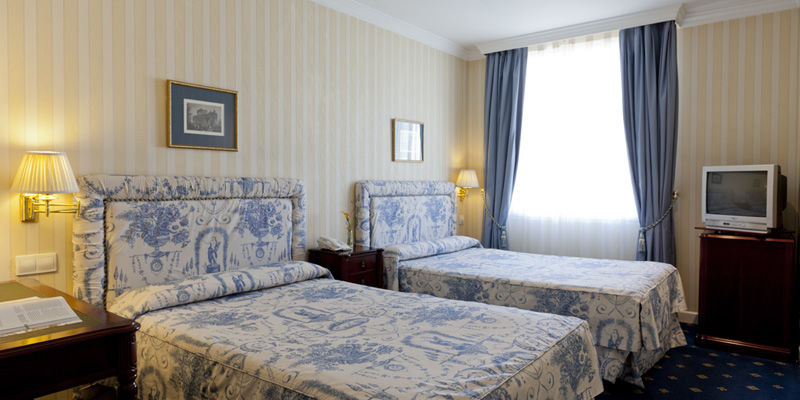 Eurostars Casa De La Lirica Hotel Madrid Room photo