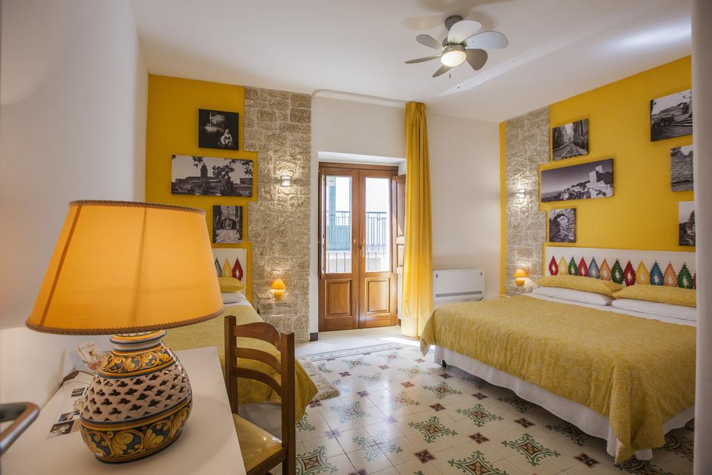 Antico Borgo Hotel Erice Room photo