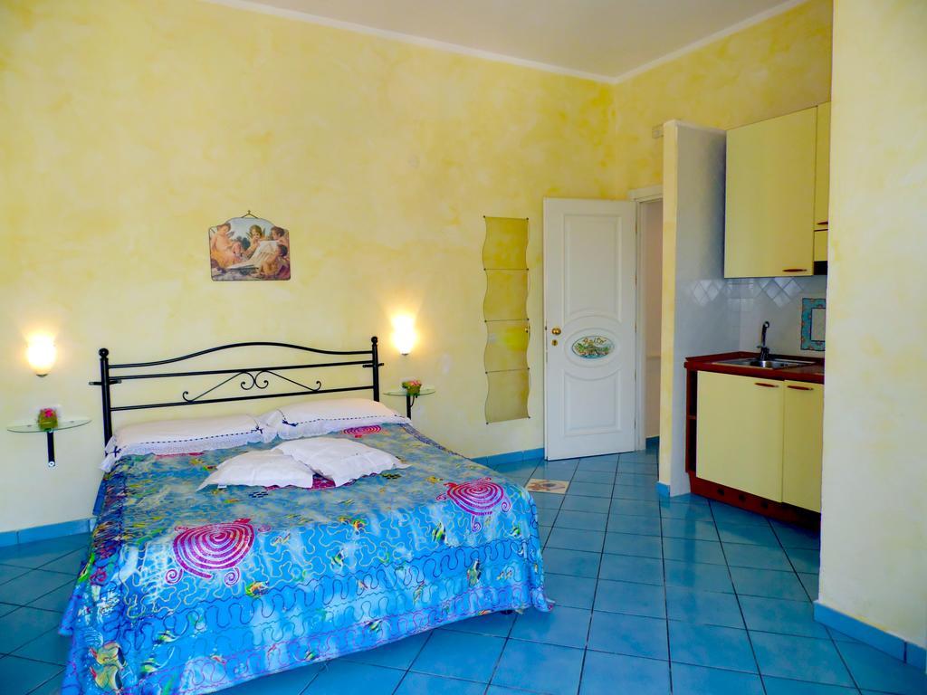 Dimora Carlo III Bed & Breakfast Vietri sul Mare Room photo