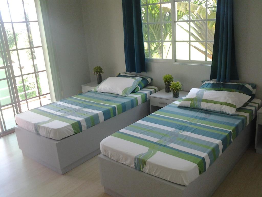 Sir Nico Guesthouse And Resort Plaridel  Room photo