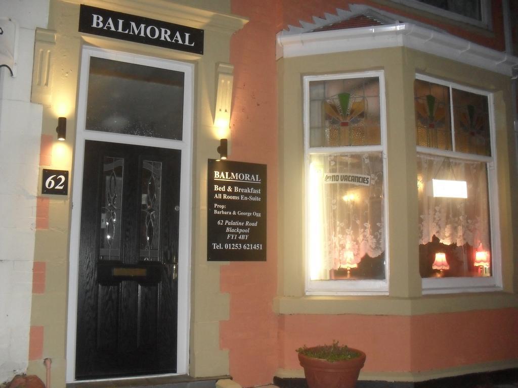 Balmoral Guest House Blackpool Exterior photo