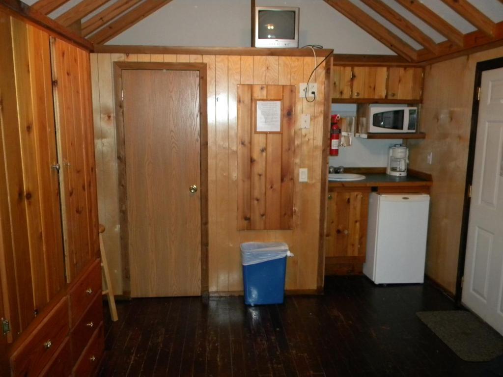 Glades Haven Cozy Cabins Hotel Everglades City Room photo