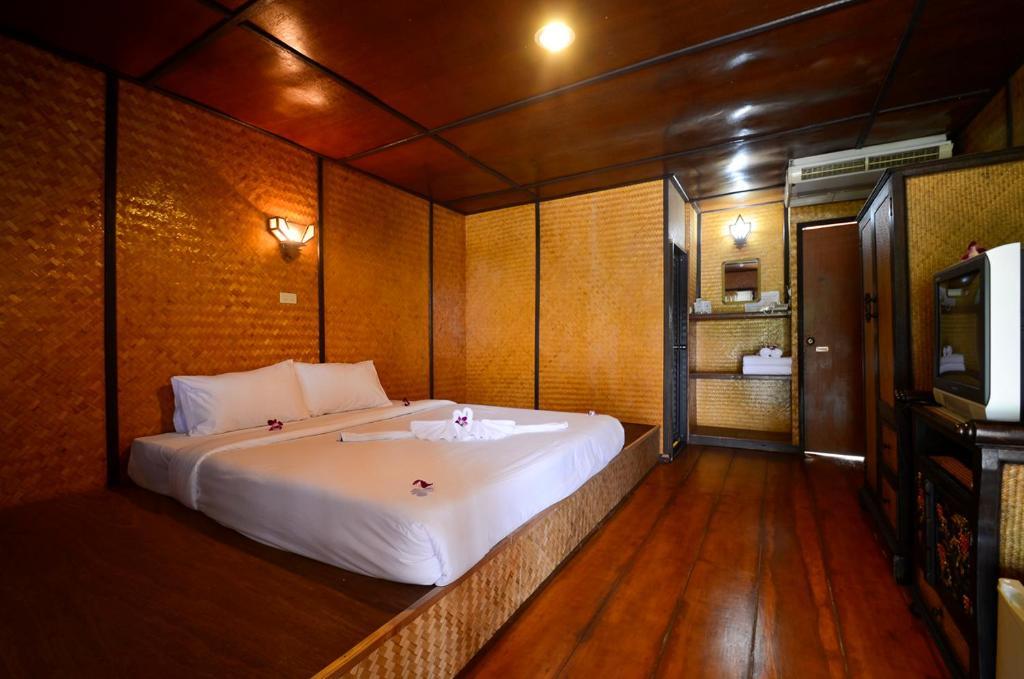 River Kwai Botanic Delight Hotel Ban Kao  Room photo